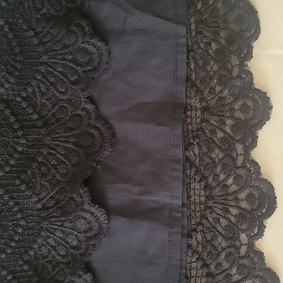 J CREW Black Scalloped Lace Skirt Lined  sz 0 - Picture 2 of 6